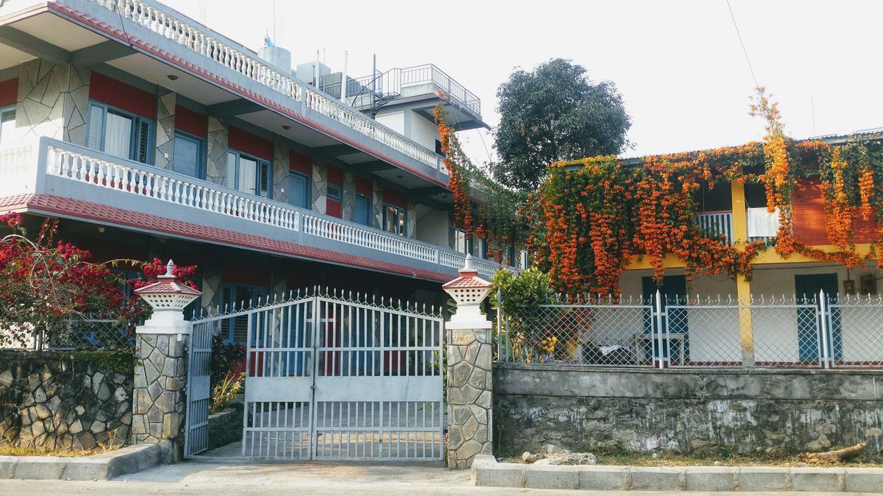 Hotel Mountain View - Lakeside Pokhara Ngoại thất bức ảnh